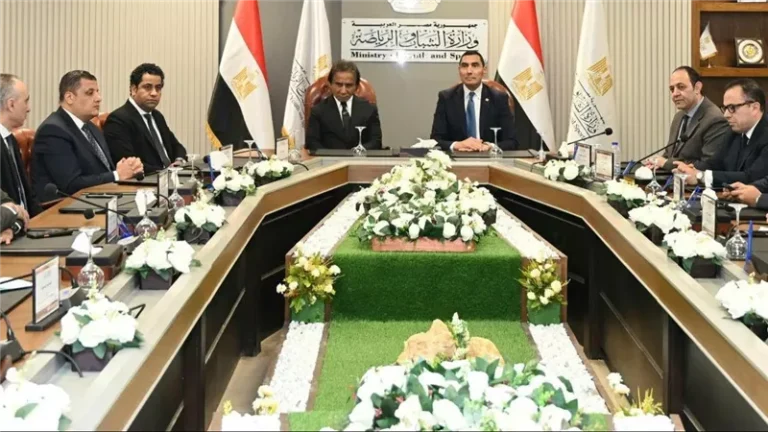 وزير الشباب والرياضة يوقّع بروتوكولًا مع «حديد عز» بـ150 مليون جنيه لتطوير مراكز الشباب وإطلاق مشروع «بطل من حديد»
