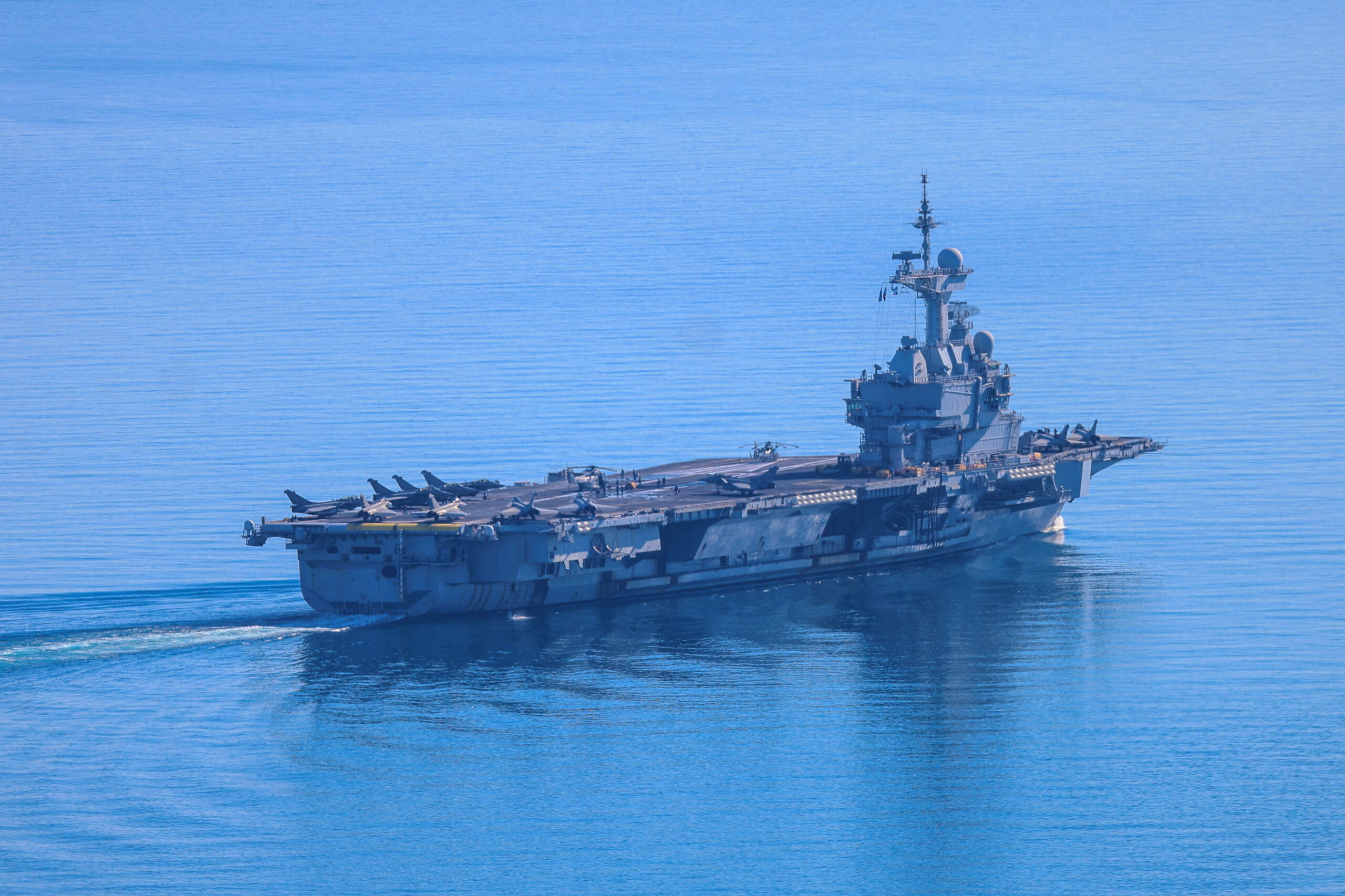 French navy chief sees no threat to US catapult supply for future carrier