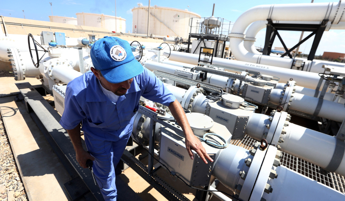 Libya’s NOC says armed group shuts off pipeline linking Hamada oilfield and Zawiya refinery
