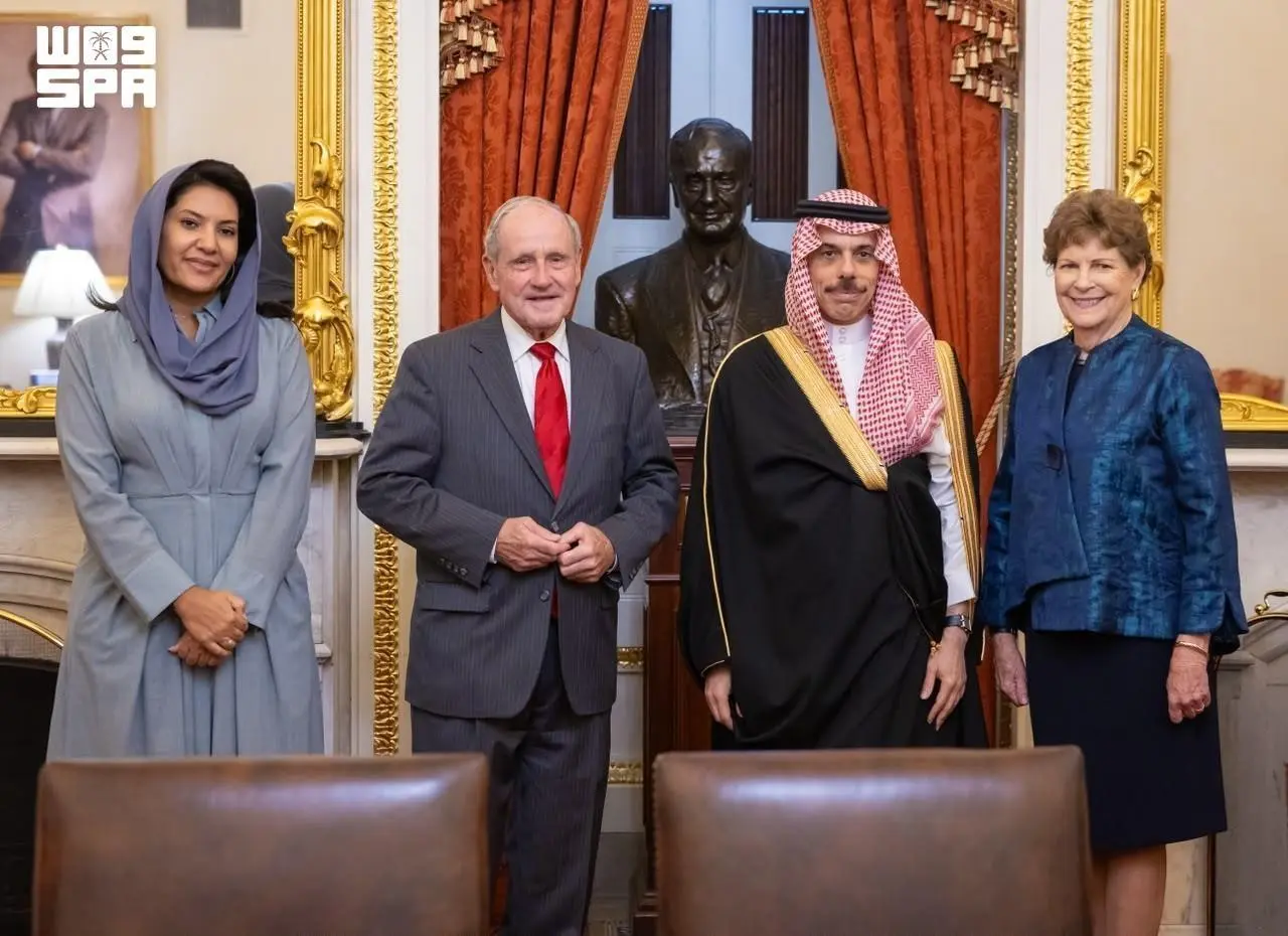 Saudi FM meets US senators in Washington