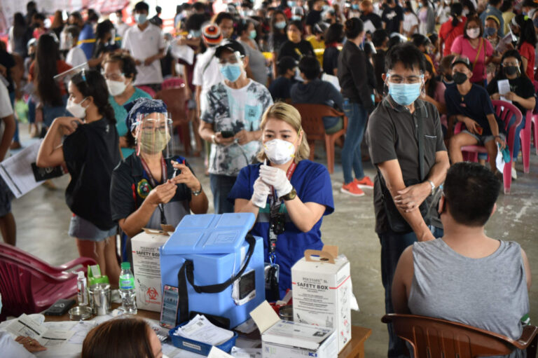 Viral anti-vaccine posts weaponize Philippine inoculation fears