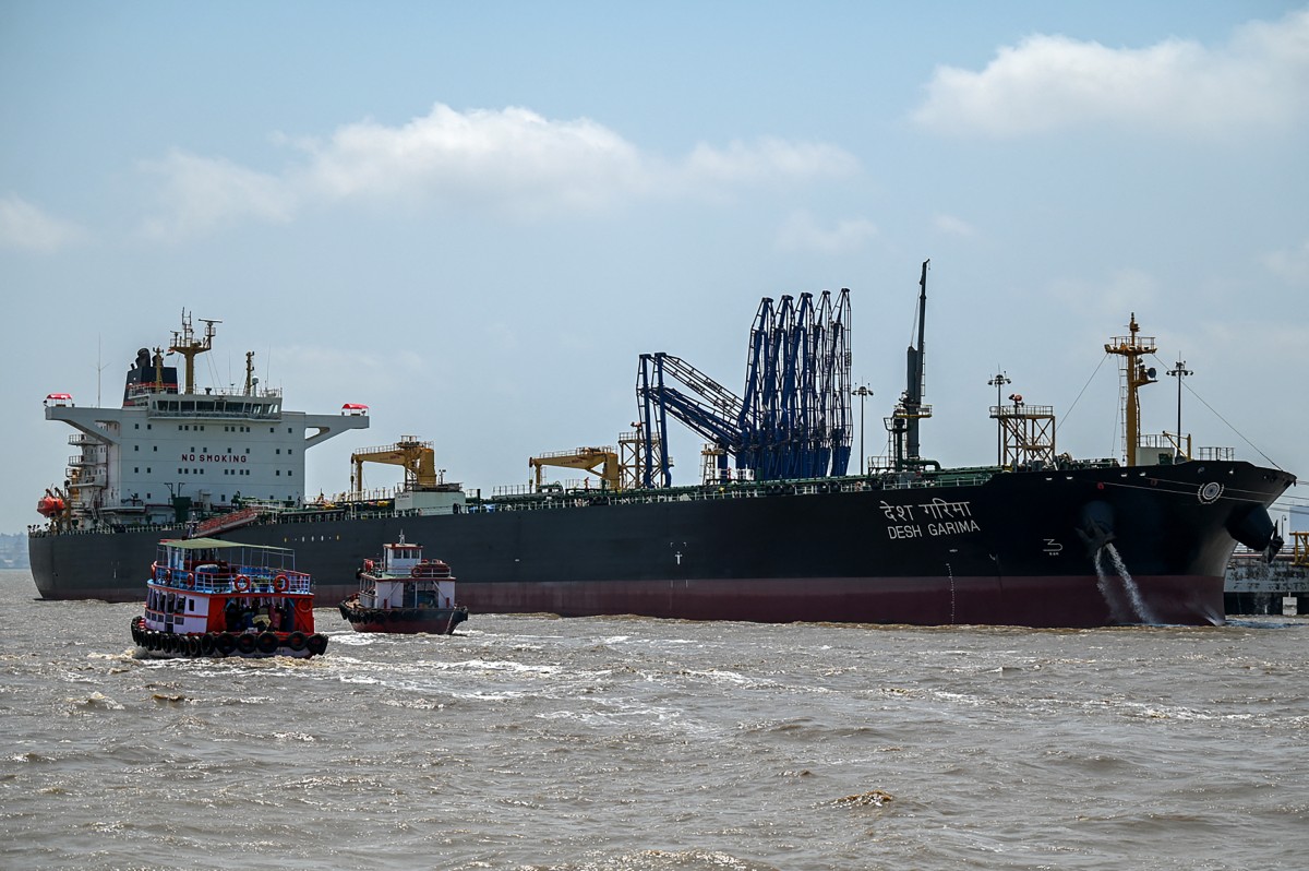 India sees surge in crude oil imports from Middle East