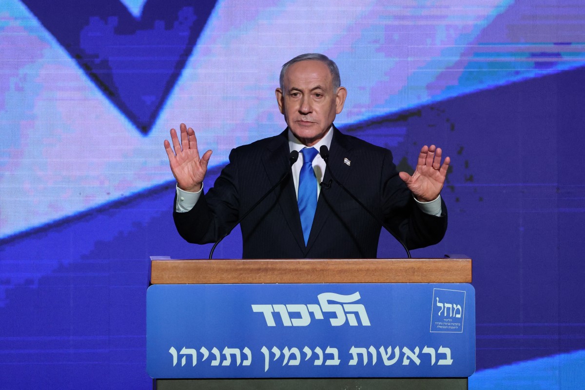 Netanyahu invites ‘true hero’ Indian FlyDubai captain to Israel