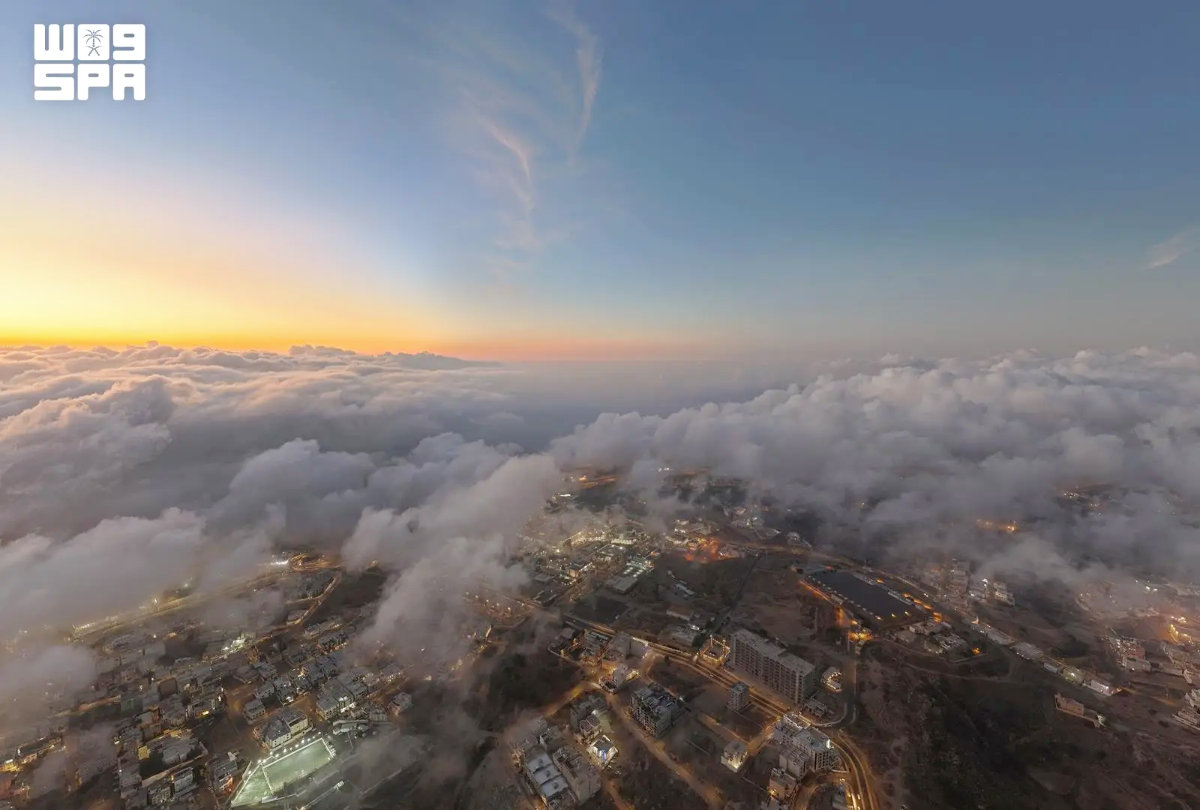 Above the clouds, below the sunset: Asir’s evening spectacle