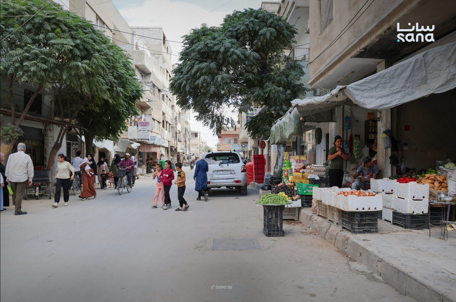Homs neighborhood sees commercial revival as residents return