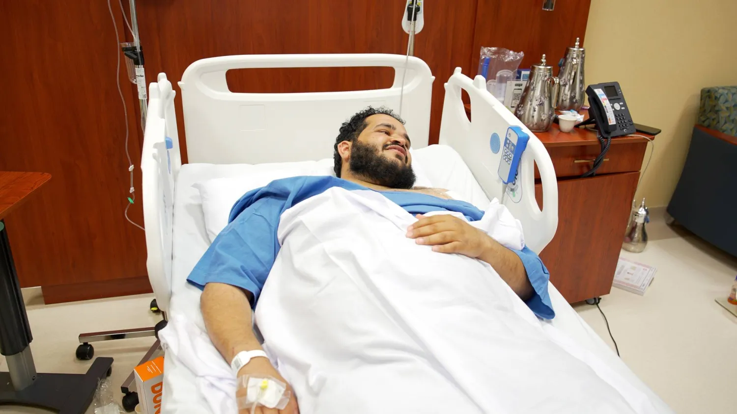 400 medical personnel mobilized to treat Riyadh airport attack victims