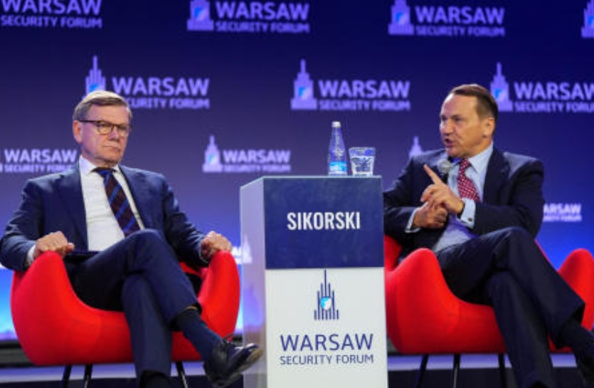 German, British FMs urge more, not fewer sanctions on Russia
