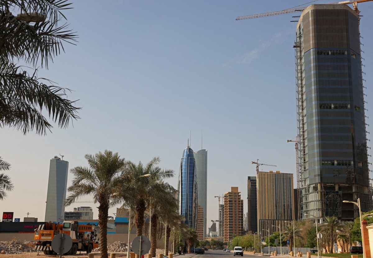 Saudi Civil Defense lifts danger warning for Riyadh, Al-Kharj Governorate after earlier issuance
