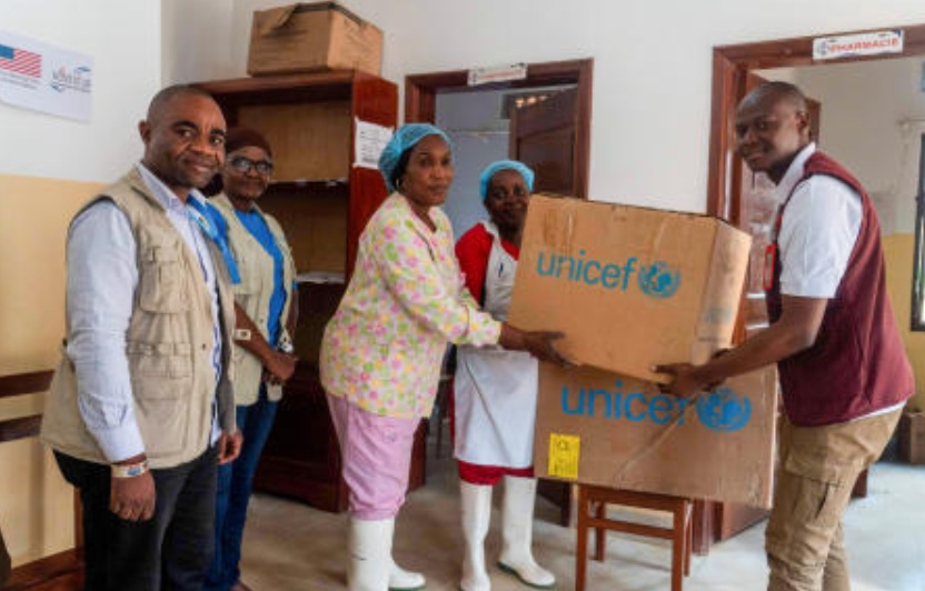 As Ebola spreads in eastern Congo, mothers and children shun vital care