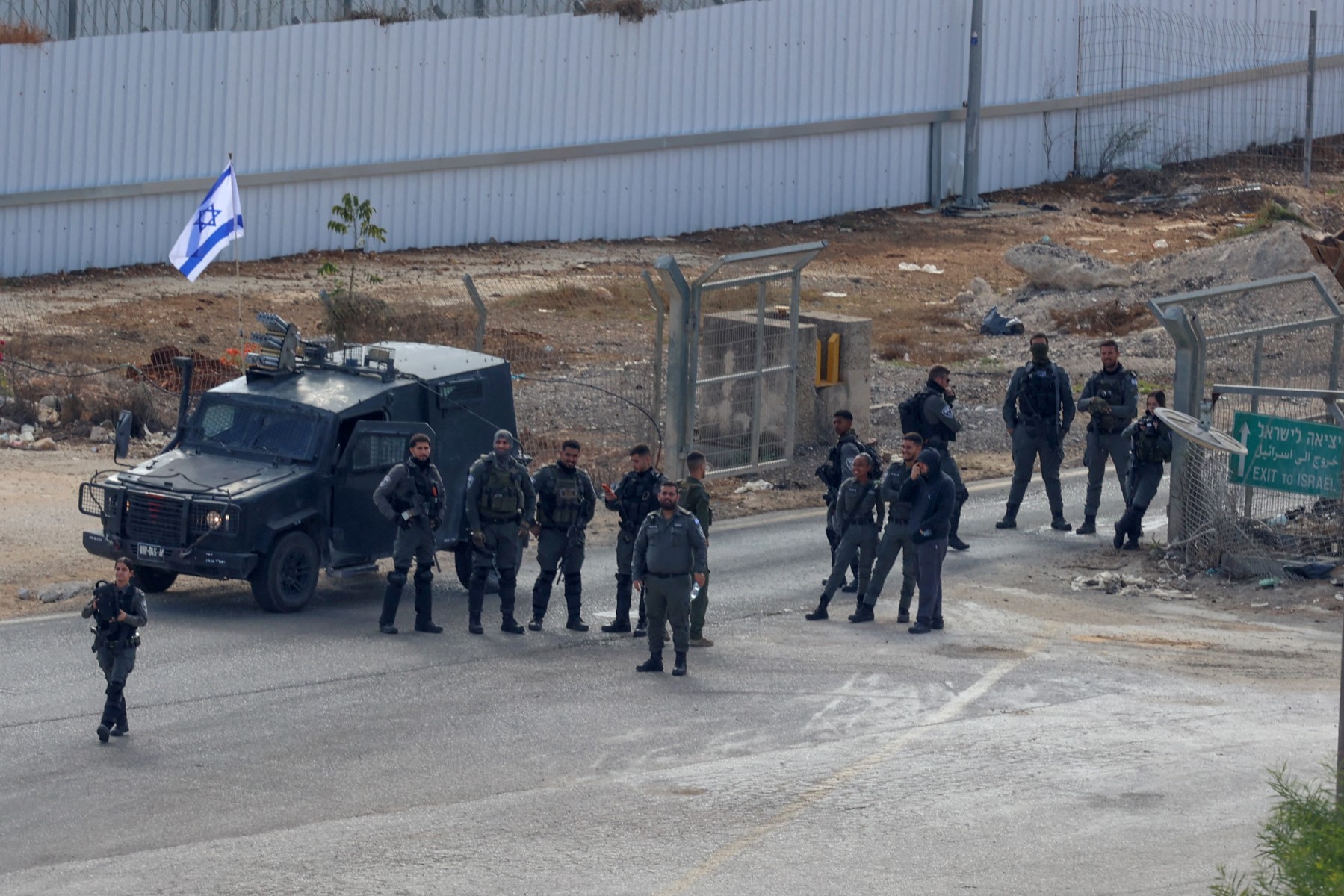 Palestinian prisoners shot at close range in Israeli detention, rights groups say