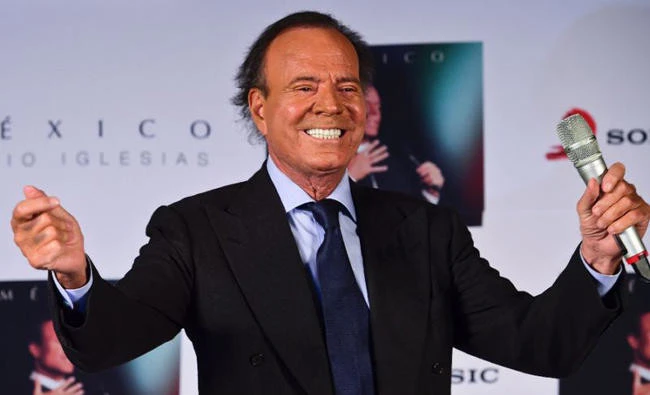 Spanish prosecutors back abuse probe into Julio Iglesias