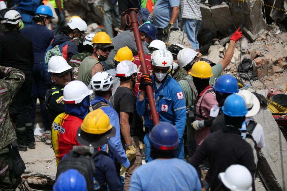 Colombia’s first lady rejects allegations of quake aid mismanagement