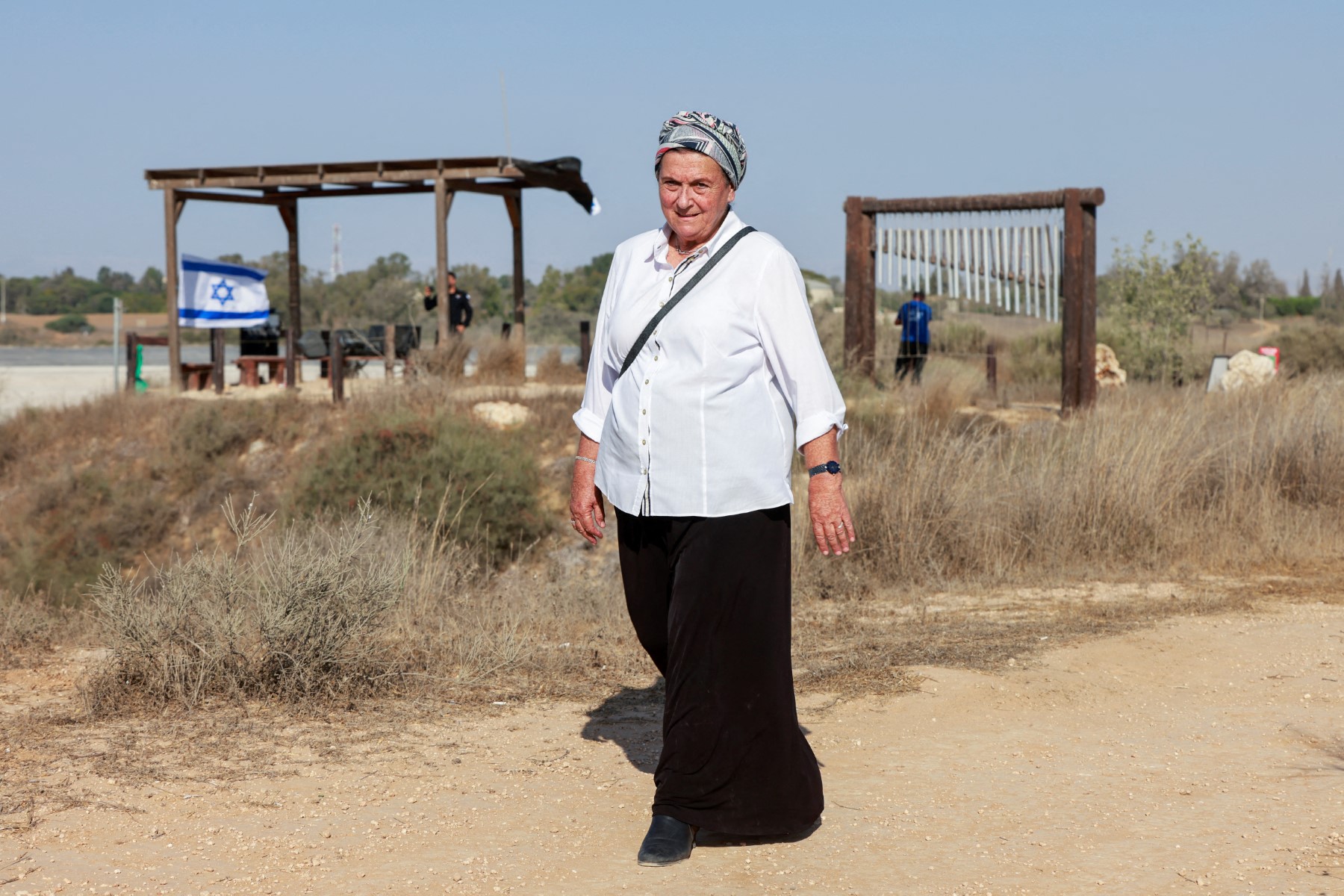 Israeli settlers establish outpost near Gaza, demand relocation into enclave