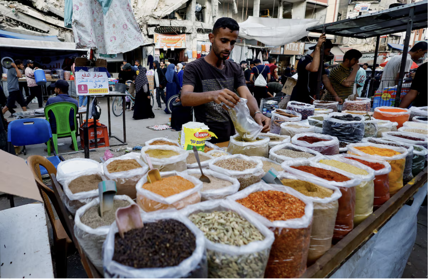 Israel to resume commercial shipments to Gaza after Hamas fee dispute