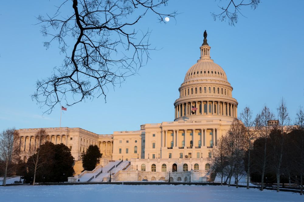 Middle East policy weighs on US voters ahead of midterms, Asharq/Ipsos poll finds