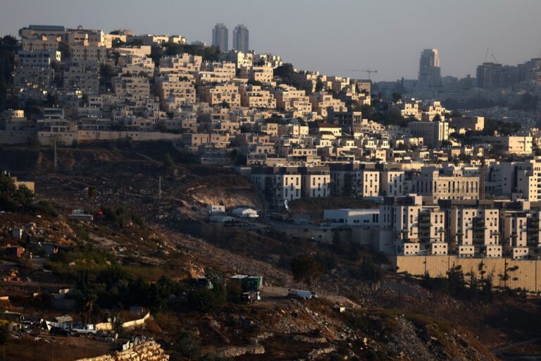 Foreign firms abandon Israeli cable car project