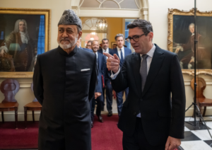 Oman, Britain plan closer investment, security ties during sultan’s visit