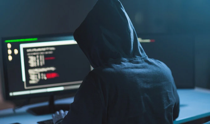 Russia-linked hackers used decentralized network in Ukraine cyberattack, ESET says