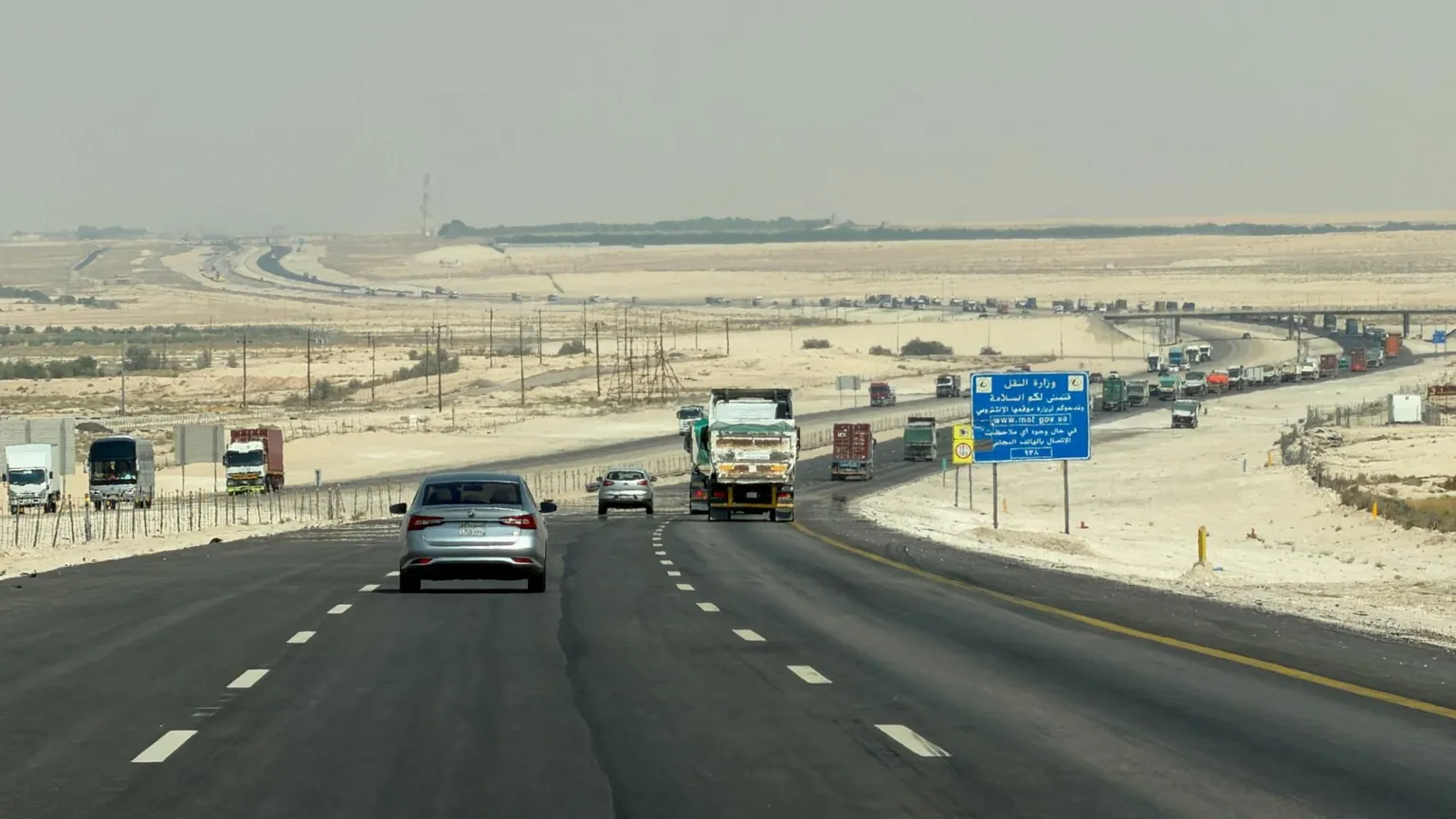 Arab states condemn deadly Houthi attacks on Saudi airport and oilfield