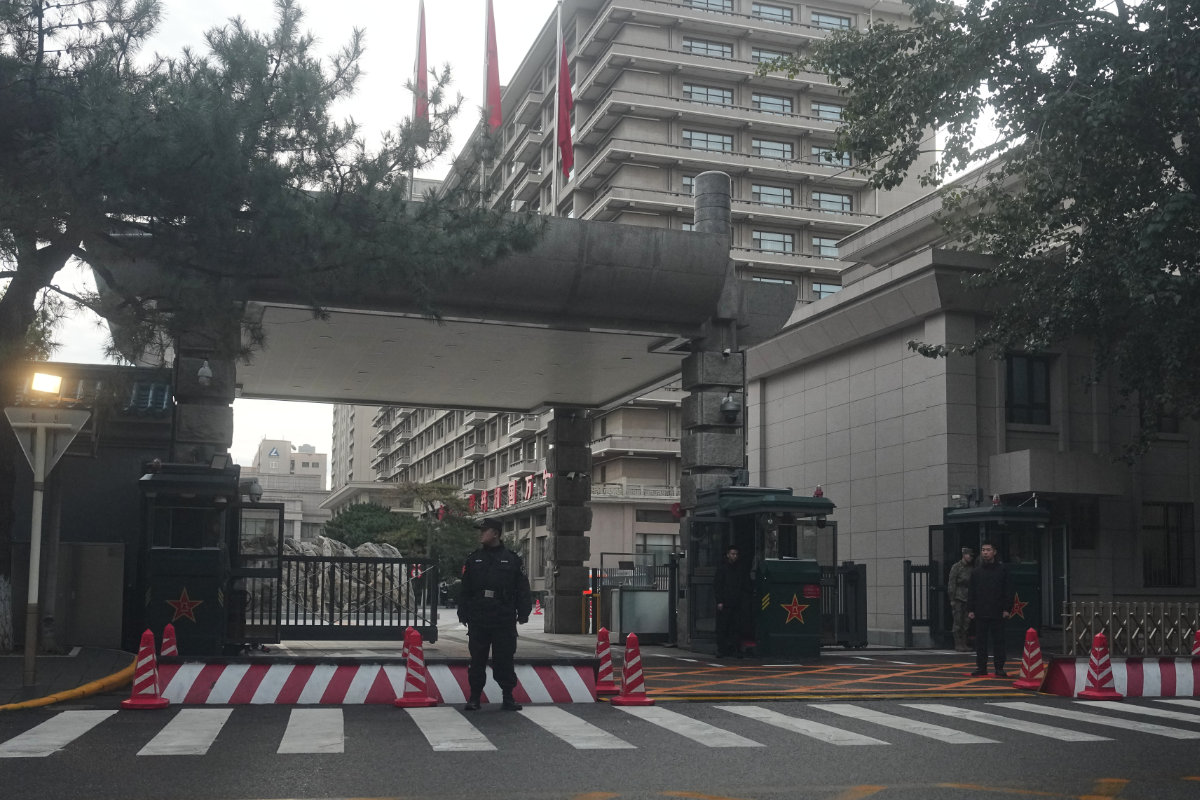 China’s Communist Party elite gather for governance talks