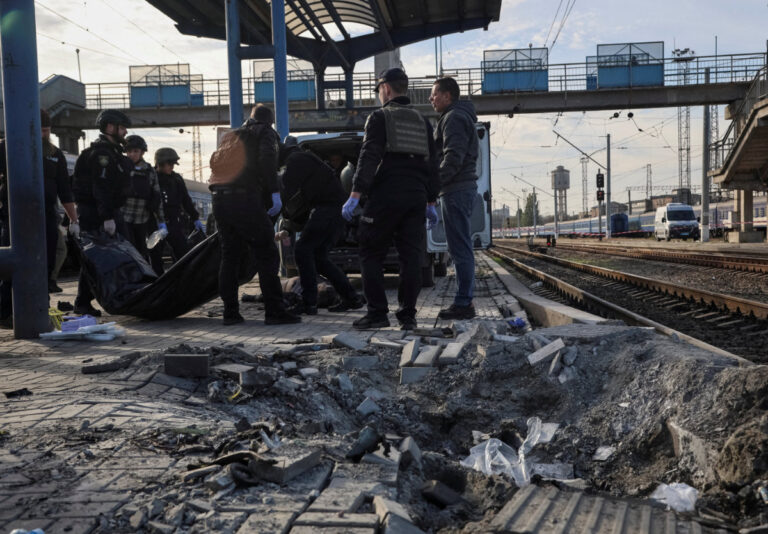 Ukraine pauses refinery strikes after Trump pressure as Russian attacks kill at least 20