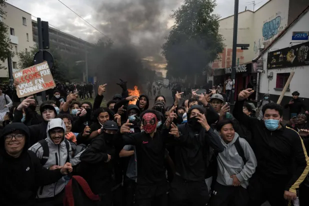 About 400 French Schools Closed as Some Student Protests Turn Violent