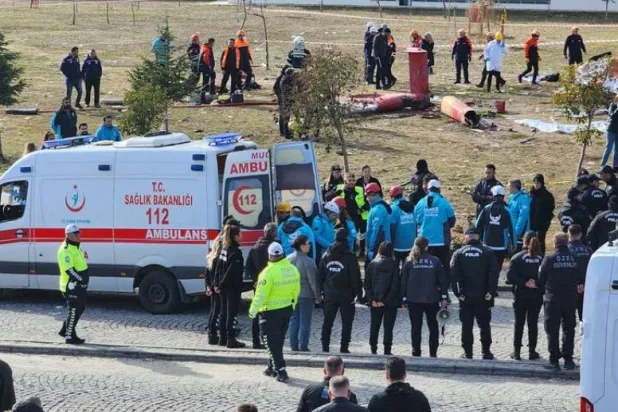 5 Dead as Mine Collapses in West Türkiye