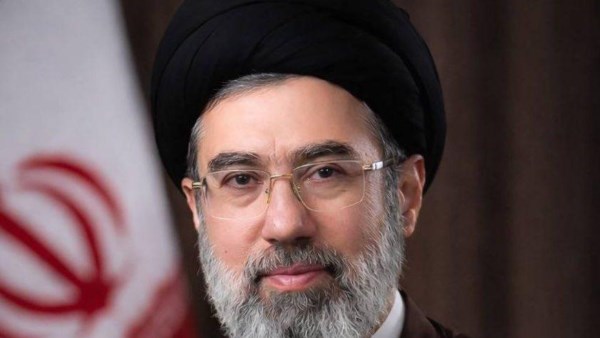 خامنئي يبحث شروط إنهاء الحرب مع واشنطن