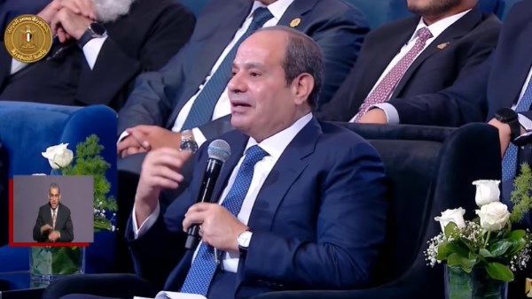 الرئيس السيسي: كنت بقول لرئيس وزراء الإخوان قولوا للناس إنكم مش قادرين جبتوها على الأرض