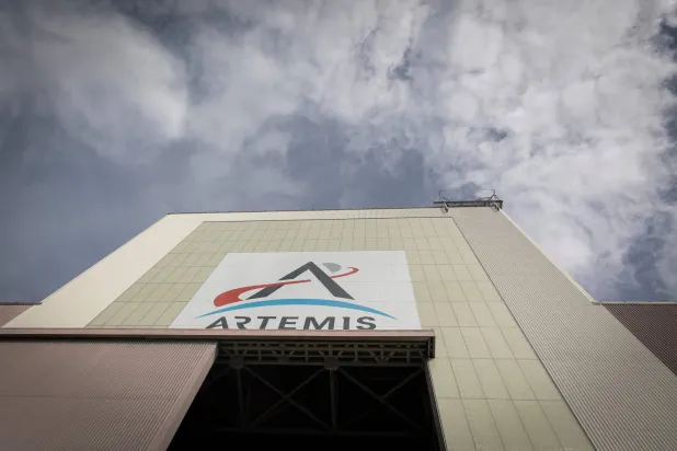 Next Artemis Mission on Track for 2027, but Anything Can Happen, Astronaut Says