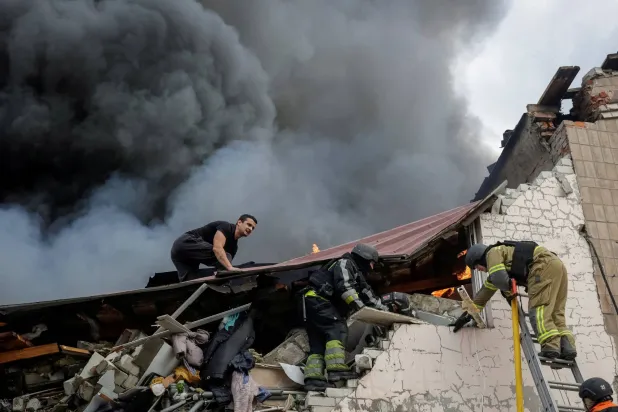 Ukrainian Drones Kill Two, Hit Fuel Hub in One of Biggest Attacks on Moscow Region, Russian War Bloggers Say