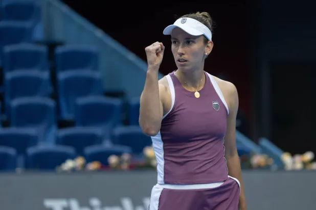 Mertens Beats Gauff to Set Up Swiatek Clash at China Open