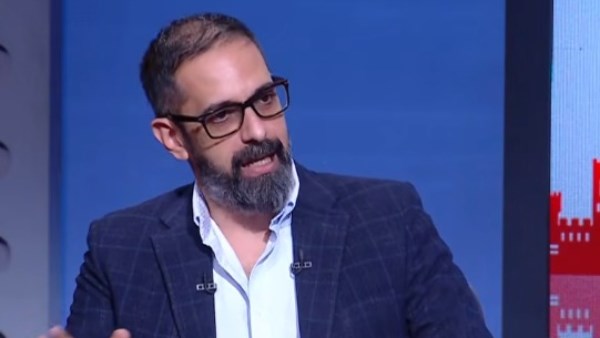 صانع محتوى يحذر من تصديق الأخبار والفيديوهات دون التحقق من مصادرها