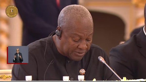 ممثل غانا بالقمة الروسية الأفريقية: ندعو لحلول دبلوماسية للأزمات ووقف الحرب في أوكرانيا ومكافحة الإرهاب بالساحل