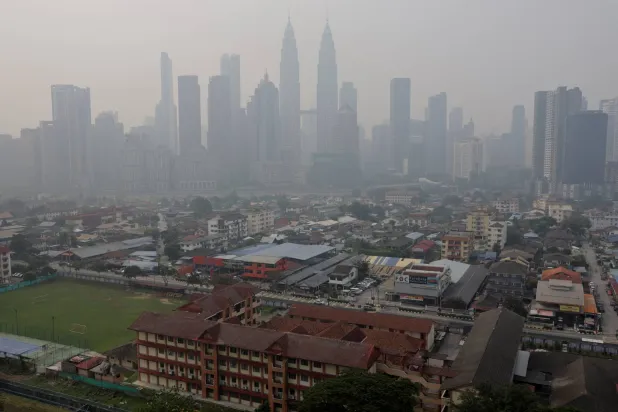 Malaysia Closes Schools in Capital, Parts of Country Due to Haze