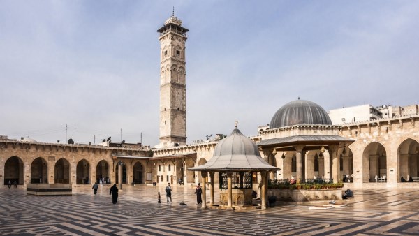 بعد 13 عاما من الإغلاق.. الجامع الأموي الكبير في حلب يستعيد مكانته التاريخية