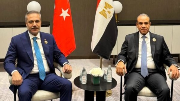 خفض التصعيد وحماية أمن الخليج.. وزير الخارجية ونظيره التركي يبحثان أزمات المنطقة