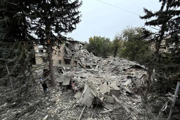 Russian Strikes kill 11, Including 3 Children