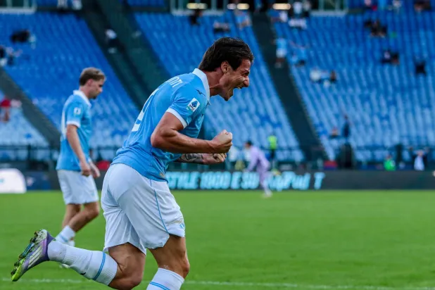 ‘Dizzy’ Lazio Join Inter at Top of Serie A as Roma, Juve and Milan Held