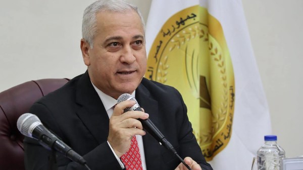 تسوية المديونيات وجدولة القروض.. تفاصيل خطة الحكومة لإعادة هيكلة الصحف القومية