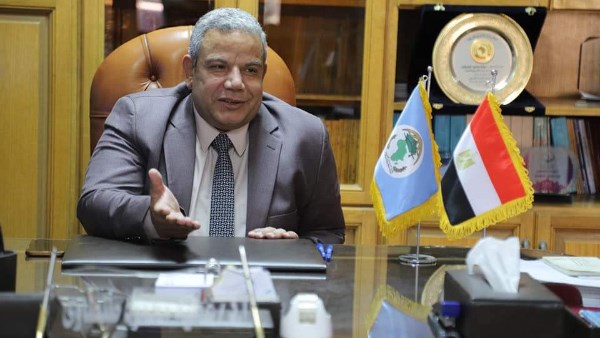كلية الدراسات الإفريقية العليا بجامعة القاهرة ترفع رصيدها إلى 5 شهادات آيزو دولية