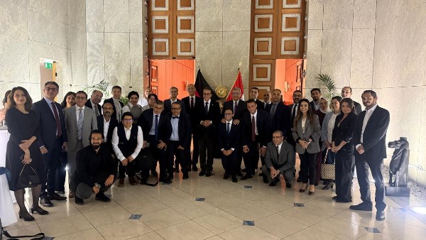 إطلاق مبادرة ورابطة.. وزير الصحة يلتقي نخبة من الكوادر الطبية المصرية بألمانيا