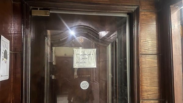 رصد 191 مخالفة خلال سبتمبر.. محافظ الجيزة يتابع جهود الرقابة على المنشآت الطبية