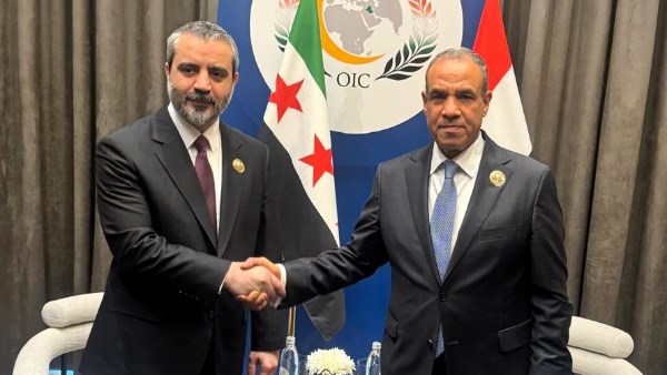 وزير الخارجية يؤكد لنظيره السوري ضرورة انسحاب إسرائيل من الأراضي السورية المحتلة