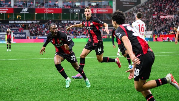 فرايبورج يفشل في إستعادة صدارة الدوري الألماني بخسارته أمام باير ليفركوزن 2-1
