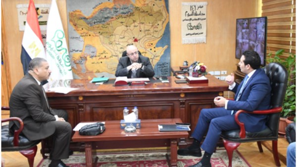 محافظ الفيوم يوجه بسرعة إنهاء إجراءات تحديث المخطط الاستراتيجي للمدينة 2035 تمهيداً لاعتماده وزارياً