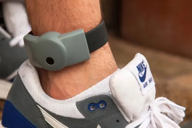 Failure to Fit Tags Left 5,000 Offenders Unmonitored in England and Wales, Report Finds