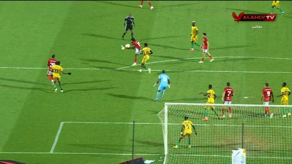 كأس الكونفدرالية| أفشة يسجل الهدف الثاني في شباك كيتارا الأوغندي