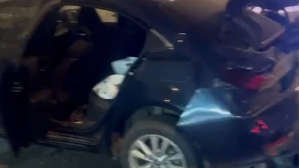 إصابات وتلفيات.. تصادم سيارتين داخل نفق بالقاهرة الجديدة