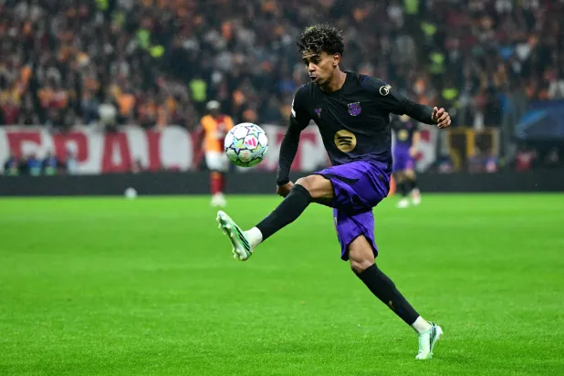 Yamal Stays Cool at Boiling Galatasaray to Lift Barcelona to Victory